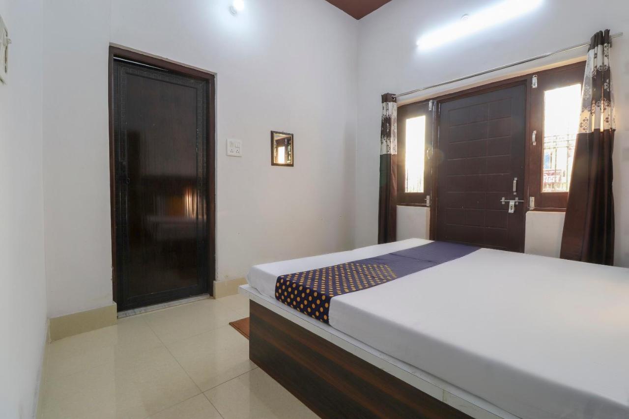 Spot On 75178 Hotel Arman Roorkee Экстерьер фото