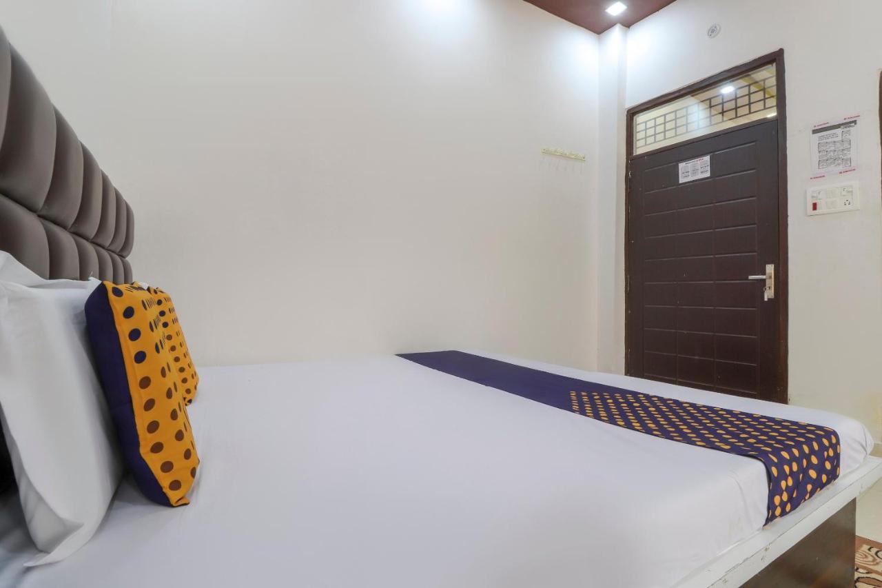 Spot On 75178 Hotel Arman Roorkee Экстерьер фото