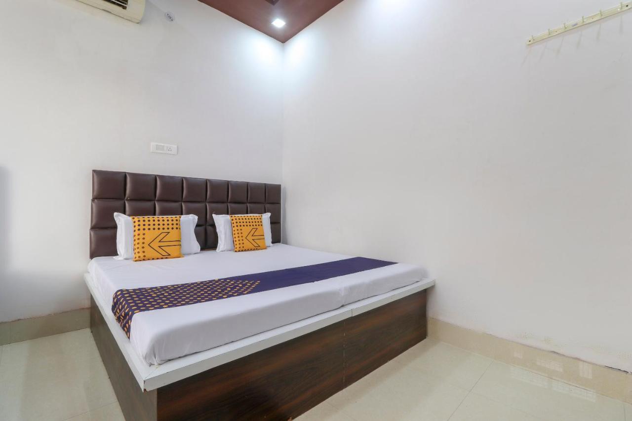 Spot On 75178 Hotel Arman Roorkee Экстерьер фото